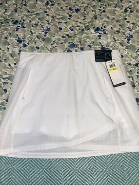 Callaway White Women's Golf Skort with Built-In Shorts